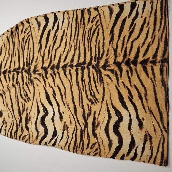 CLEO Apparel Leopard Dress  Size L - Picture 6 of 9